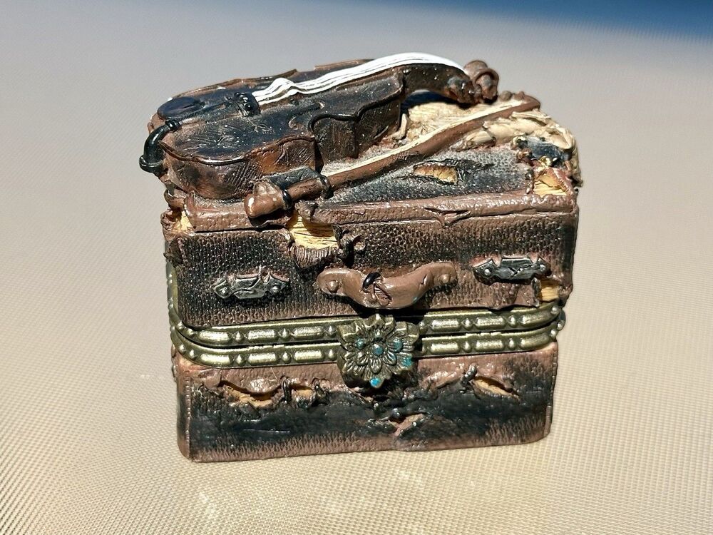 Working Music Vintage Musical Hinged Trinket Jewelry Box 3D Sculpted Violin Bow